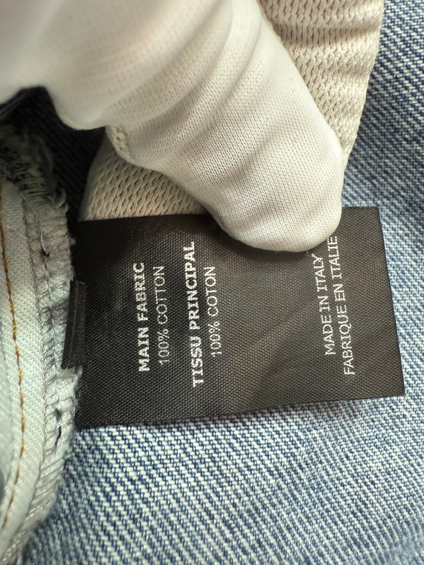 Vetements AH19 "Error" Print Denim Jeans - Size 32